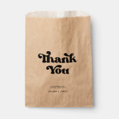 スタイリッシュなレトロなブラック&ホワイトのウェディングギフトバッグ フェイバーバッグ (正面)