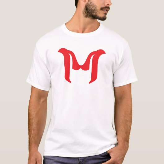 スタイリッシュな太字の幾何学的な赤い文字M Tシャツ (正面)
