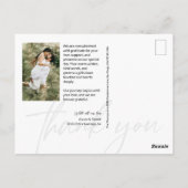 スタイリッシュな手書きフォントの結婚式写真 ポストカード (裏面)