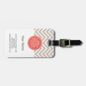 スタイリッシュな暗灰色および珊瑚のカスタムのモノグラム ラゲッジタグ (正面横)