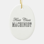 スタイリッシュな機械工: ファースト・クラスの機械工 セラミックオーナメント (裏面)