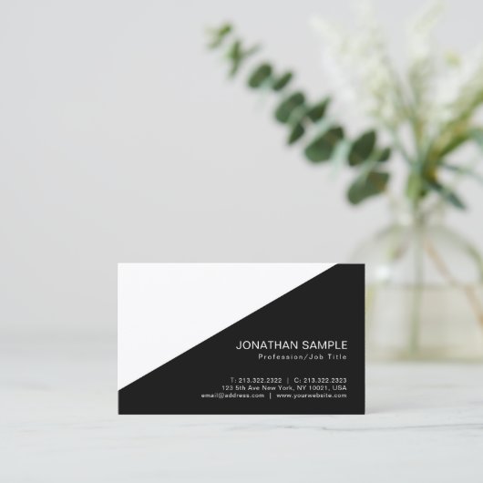 スタイリッシュな白黒のモダンなデザインの平野 名刺 (スタンド正面)