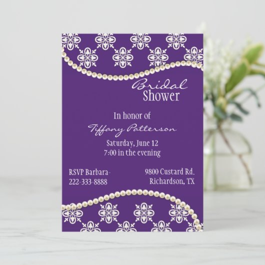 スタイリッシュな紫色および真珠のブライダルシャワーの招待状 招待状 (スタンド正面)