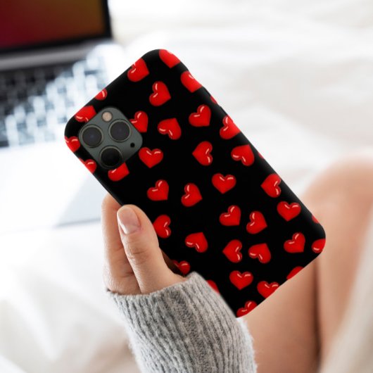 スタイリッシュな赤いハートの愛の模様が黒に Case-Mate iPhoneケース