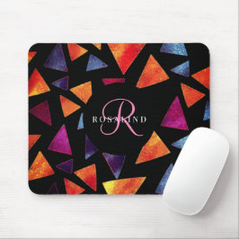スタイリッシュカラフル三角形パタモノグラムのーン マウスパッド