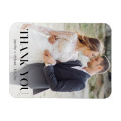 スタイリッシュタイポグラフィ結婚の写真感謝していよ マグネット (横)