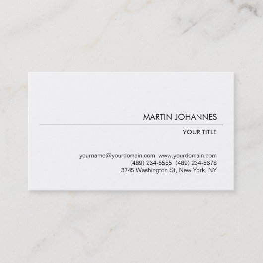 スタイリッシュトレンディープレーン白黒名刺 名刺 (正面)