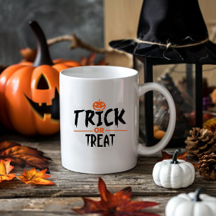 スタイリッシュハロウィン「トリックまたはトリート」プリント コーヒーマグカップ