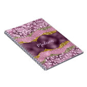 スタイリッシュフローラきらびやかな紫ピンクの金ゴールドモノグラム ノートブック (右側)