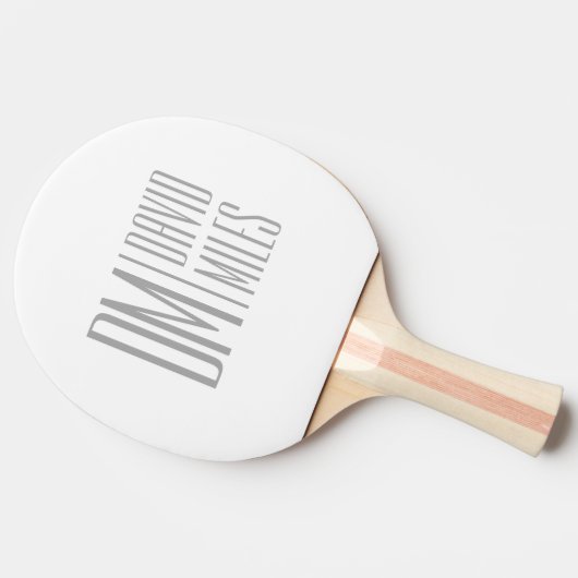 スタイリッシュモダンミニマルとグレーのイニシャルと名前のロゴ 卓球ラケット (横)