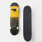 スタイリッシュレトログラフィックデザイン スケートボード (正面)