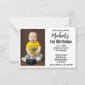 スタイリッシュ男の子1歳の誕生日の写真の招待状 ノートカード (正面)