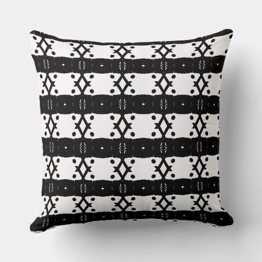 スタイリッシュ白黒ダイヤモンドとドット クッション (裏面)