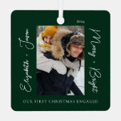 スタイリッシュ第1モダン回のクリスマス婚約したカップル写真 メタルオーナメント (裏面)