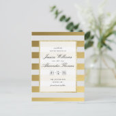スタイリッシュ金ゴールドと白ストライプい結婚式日付を保存 案内ポストカード (スタンド正面)