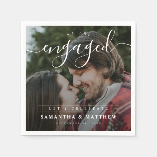 スタイリッシュ エレガント カップル フォトエンゲージメント パーティー スタンダードカクテルナプキン (正面)