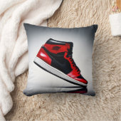 スタイルのステップアップ：赤と黒のハイトップ クッション (ブランケット)