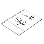 …スタイルの螺線形ジャーナルと ノートブック (左側)