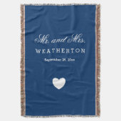 スタイルシンプル氏とミセスの名結婚前日付A30 スローブランケット (正面縦)