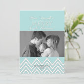 スタイルモダンホワイトシェブロンのクリスマスフォトカード シーズンカード (スタンド正面)