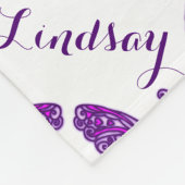 スタイル化トンボ紫の名前の毛布パターン(の模様が)ある布 フリースブランケット (角)