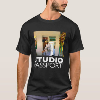 スタジオのパスポート Tシャツ