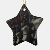 スタジオの生命 セラミックオーナメント (左)