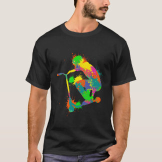 スタントスクーターに乗る若者 Tシャツ