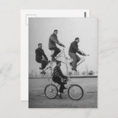 スタントビクトリアンメンが自転車に乗る ポストカード (正面/裏面)