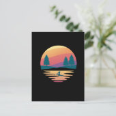 スタンドアップパドリングSUPボードマウンテンレイク、夕日 ポストカード (スタンド正面)