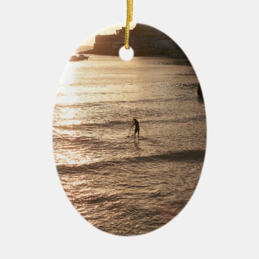 スタンドアップパドルボーディングサンセバスチャン セラミックオーナメント (正面)