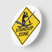 スタンドアップパドルボードゾーン道路標識 ラウンド壁時計 (傾斜)