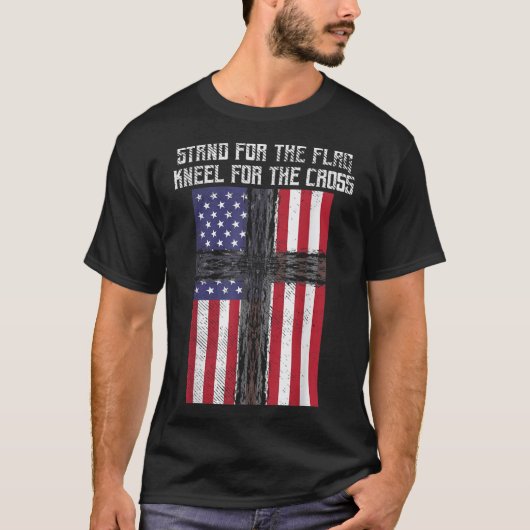スタンド国旗Kneel Cross God Jesus America U.S. Christ Tシャツ (正面)