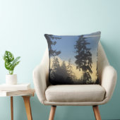 スタンリー公園、森、海洋層転が霧の中 クッション (椅子)