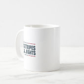 スターストライプズと平等の権利7月の女性の4th コーヒーマグカップ (正面左)