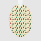 スタートッパーのシームレスなパターンを持つクリスマスツリー オーナメント (正面)