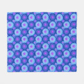 スターバストとピンホイール、コバルトブルー&ホワイト フリースブランケット (正面(横))