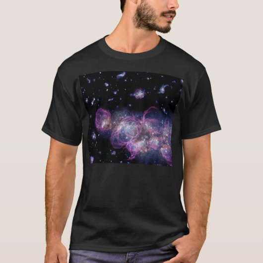スターバストの星の花火フィナーレの宇宙 Tシャツ (正面)