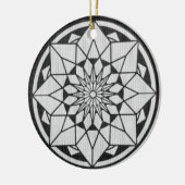 スターマンダラ編み物ブラック&ホワイト セラミックオーナメント (左)