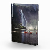 スターリング滝がミルフォード・サウンドに - ニュージーランド フォトブロック (右)