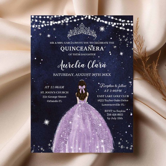スターリーナイトパープル薄紫キンセニェラ招待状 (starry-night-under-the-stars-purple-lilac-dress-silver-quinceanera-sweet-16-invitation-magnetic-card)