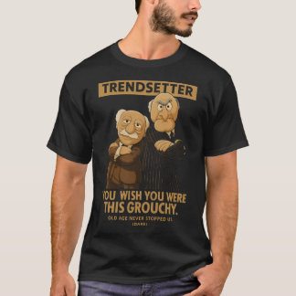 スチラー・ワールドルフ スーツ姿の面白いキャラクター レトロ Tシャツ
