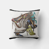 スチレットヒールのcollagedプリントの枕 クッション (裏面)