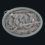 スチームトレインホイール 卵形バックル<br><div class="desc">蒸気機関車の車輪のアートデザイン。</div>