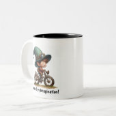 スチームパンクの自転車に乗って幸せな子ども ツートーンマグカップ (正面左)