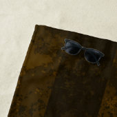 スチームパンクギアとブルーチョウ ビーチタオル (インサイチュ)