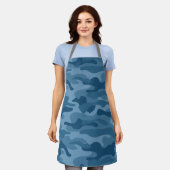 スチールブルーモノカラー迷彩柄 エプロン (着用した状態)