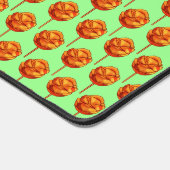 スティックの上のスパイシーなマンゴー デスクマット (コーナー)