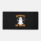 スティックまたは治療ナース面白いハロウィーンの衣装エッセン デスクマット (正面)