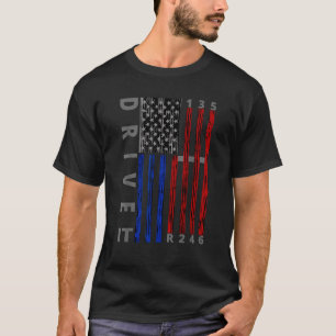 スティックShiftアメリカ国旗のマッスルカー6速ギア Tシャツ